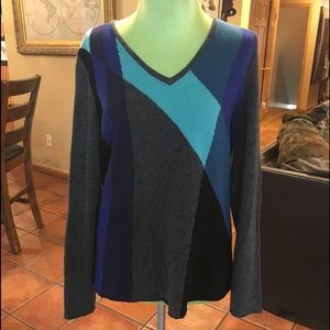 Belford v neck multi color sweater
